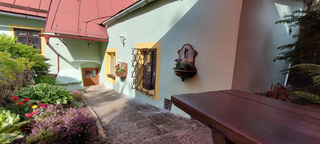 Penzion Tomino Banská Štiavnica 외부 사진